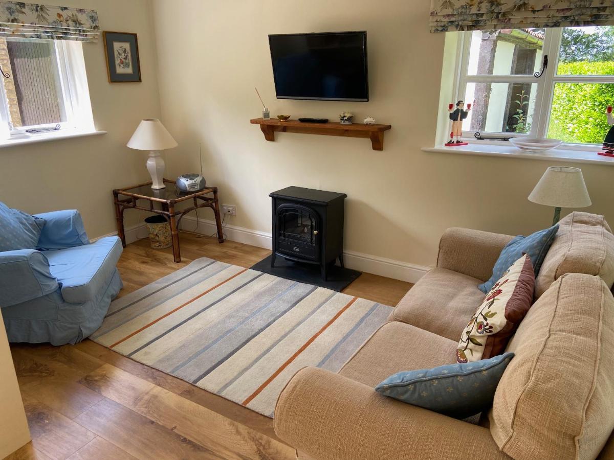 Oke Apple Cottage Shillingstone Luaran gambar